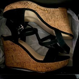 Cute Sandler wedges.